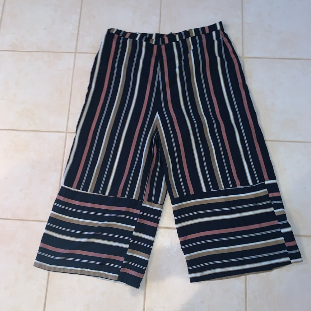 Navy stripe culottes flowy wide leg pants